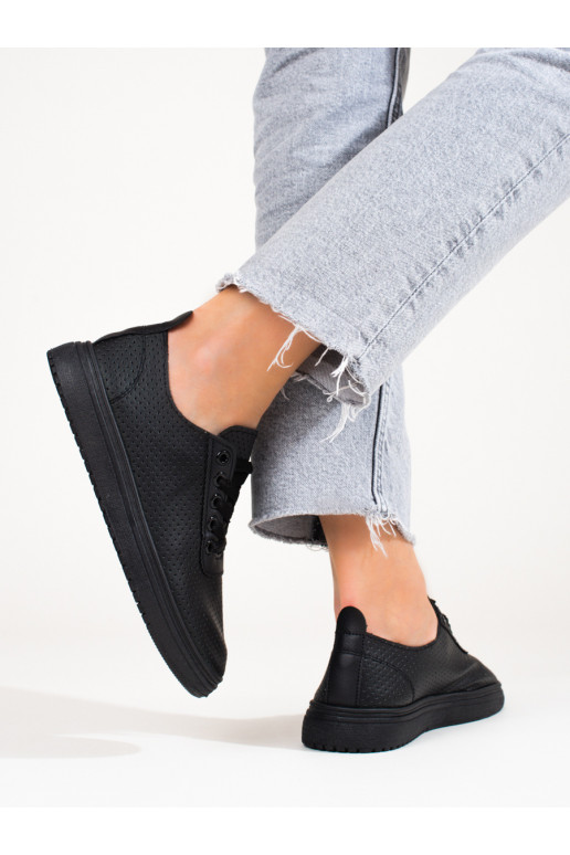 Schwarze Sport- und Freizeitschuhe... Schwarze Sport- und Freizeitschuhe...