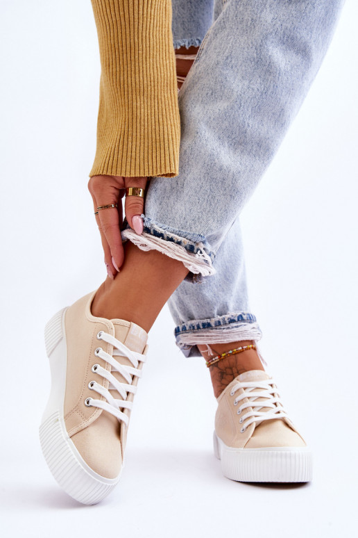 Bequeme Freizeitschuhe mit Plateau...