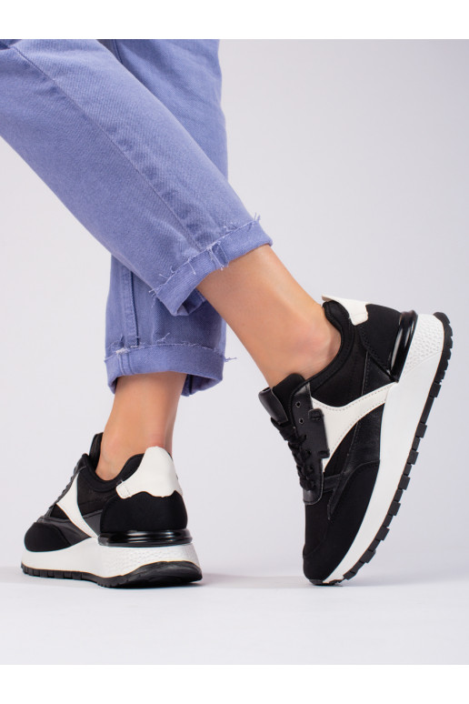 Sportschuhe mit hohem Plateau... Sportschuhe mit hohem Plateau...