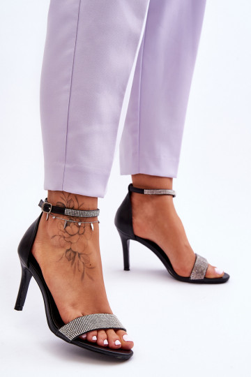 Schuhe mit dünnem Absatz in... 2