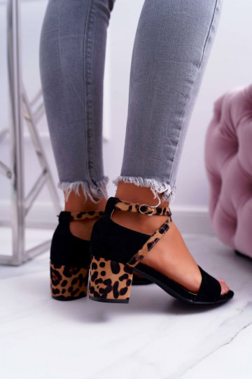 Damen-Sandalen mit hohen Absätzen Lu Boo mit Leopardenmuster in der Farbe Schwarz Fall In Love 2