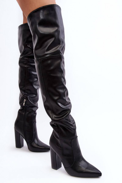 Overknee-Stiefel mit hohem Absatz in...