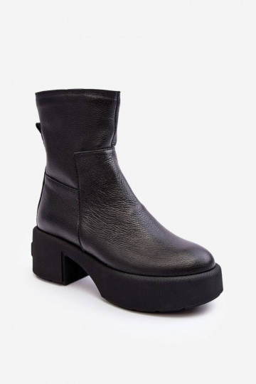 Stiefel mit niedrigem...