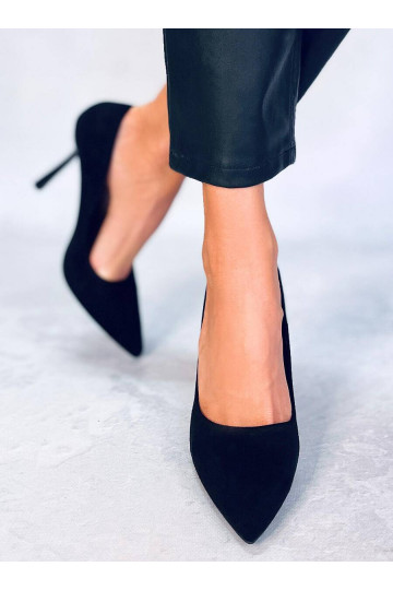 Hochhackige Schuhe aus... 2