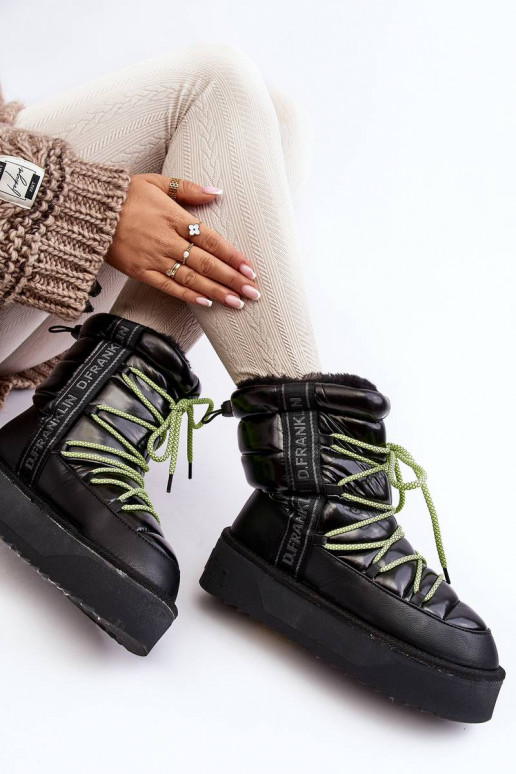 Schneestiefel mit massiver Sohle... Schneestiefel mit massiver Sohle...