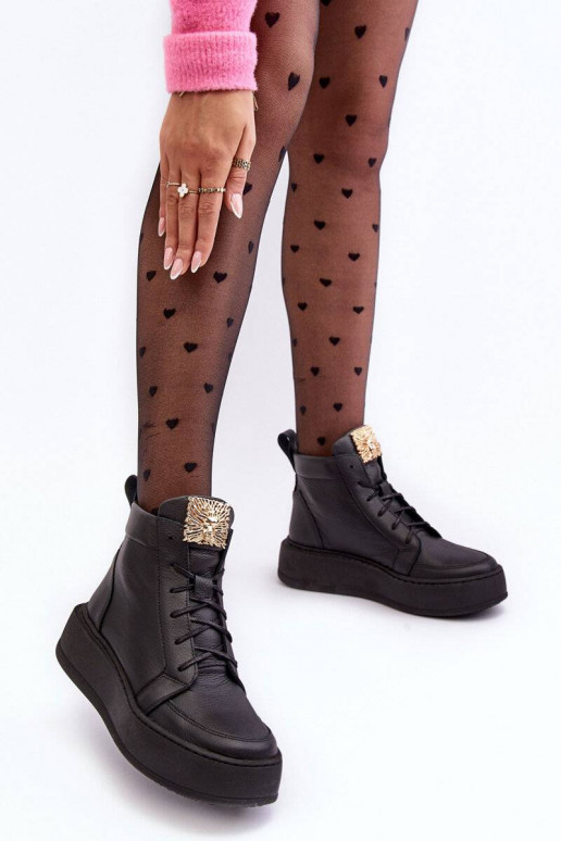 Schnürstiefeletten in der Farbe... Schnürstiefeletten in der Farbe...