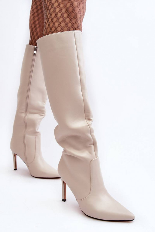 Lange Stiefel mit dünnem Absatz beige... Lange Stiefel mit dünnem Absatz beige...