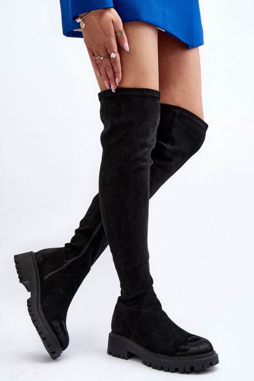Overknee-Stiefel mit breitem Absatz...
