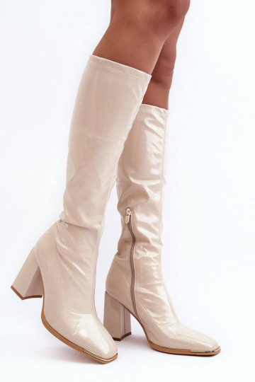 Lackierte Schuhe mit hohen... 2
