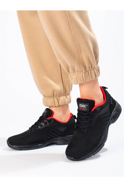 Sportschuhe schwarz Farbe DK