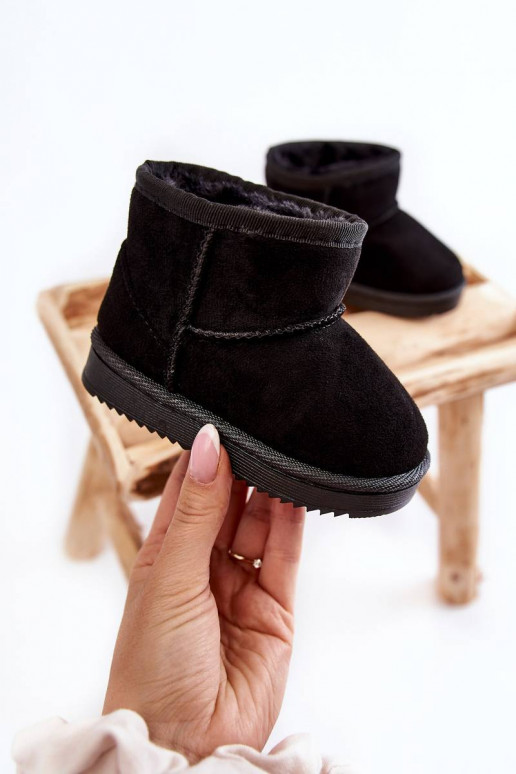 Warme Kinder-Winterstiefel in der... Warme Kinder-Winterstiefel in der...