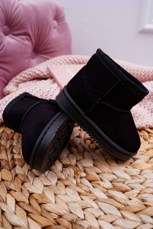 Warme Kinder-Winterstiefel in der... Warme Kinder-Winterstiefel in der...