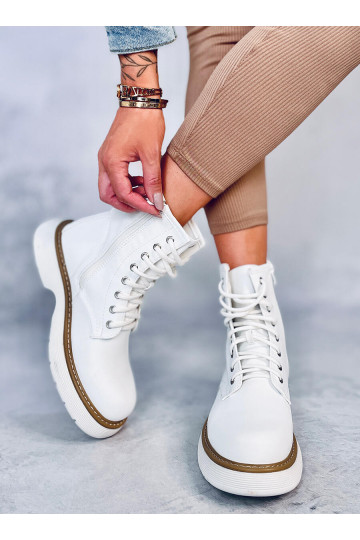 Stiefel mit Schnürsenkeln in der Farbe Weiß PEDDY WHITE 2