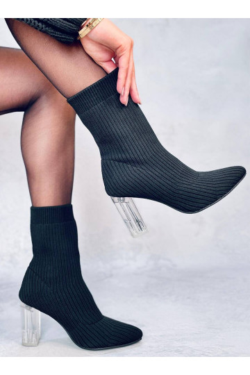 Stylische Stiefel mit...