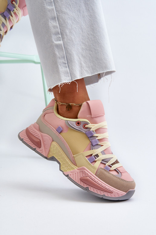 Snekersy-Schuhe mit massiver Sohle in... Snekersy-Schuhe mit massiver Sohle in...