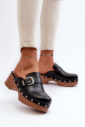 Flip-Flops mit Schnallen in...