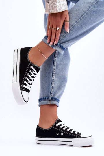 Freizeitschuhe des...