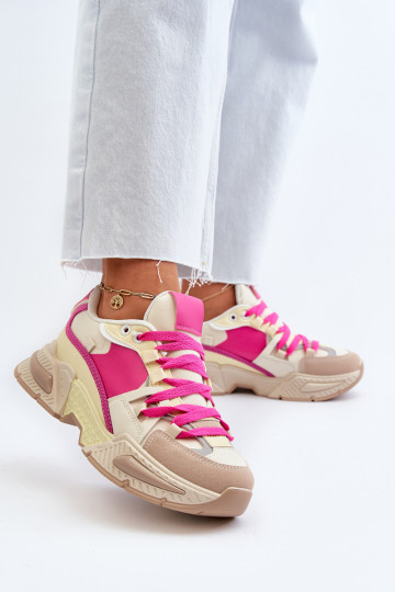 Schuhe mit massiver Sohle...