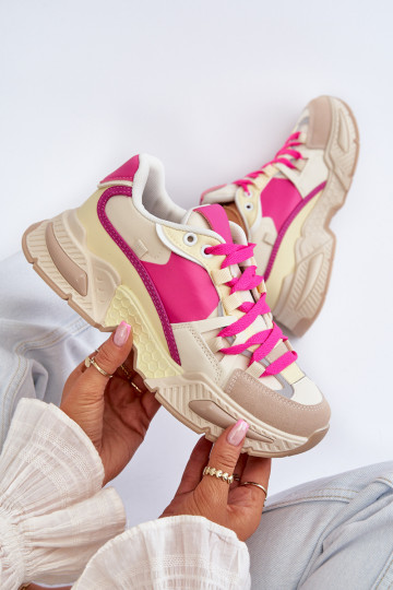 Schuhe mit massiver Sohle... 2