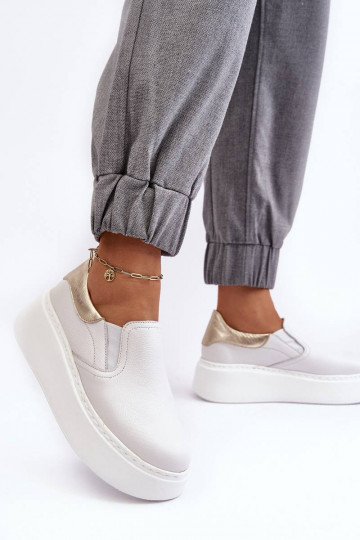 Sneakers mit Plateau in der...