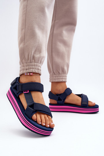 Damensandalen mit Plateau...