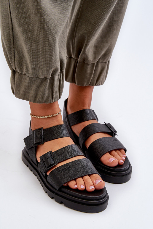 Damen schwarze Sandalen aus... Damen schwarze Sandalen aus...