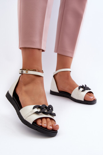 Flache Sandalen für Damen mit Ketten Vinceza weiß