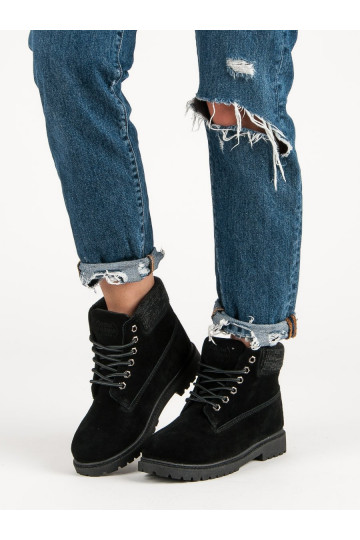 Schwarze Stiefel 2
