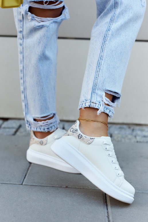 Klassisches Modell von Sportschuhen...