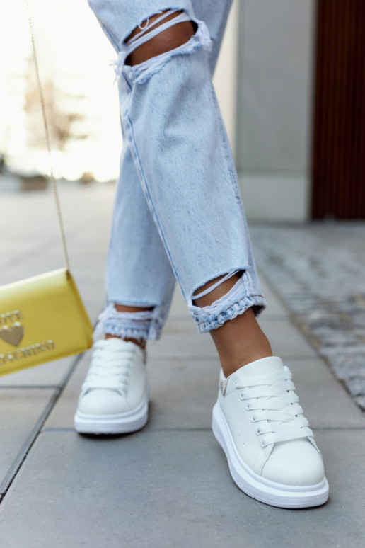 Klassisches Modell von Sportschuhen...