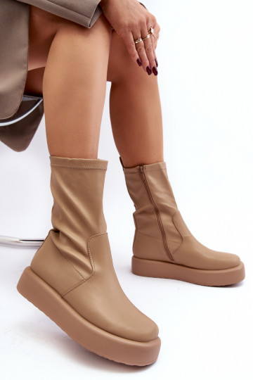 Beigefarbene Plateaustiefel... 2
