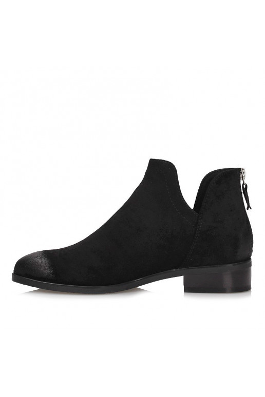 Schwarze Chelsea-Stiefel aus... Schwarze Chelsea-Stiefel aus...