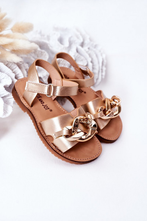 Goldene Sandalen für Kinder mit Kette Goldene Sandalen für Kinder mit Kette