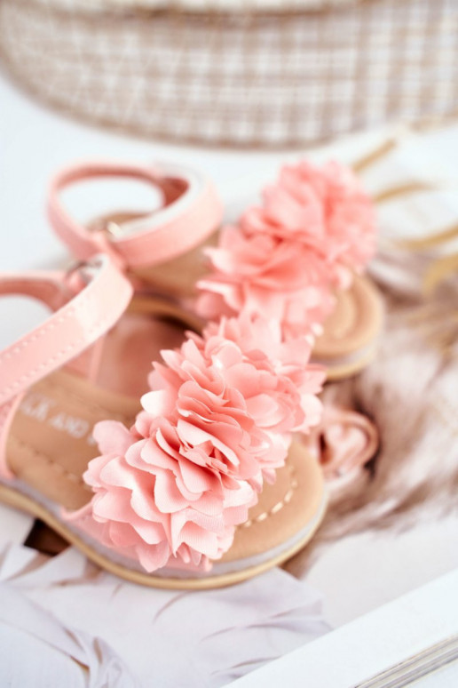 Sandalen für Kinder mit Blumen in... Sandalen für Kinder mit Blumen in...
