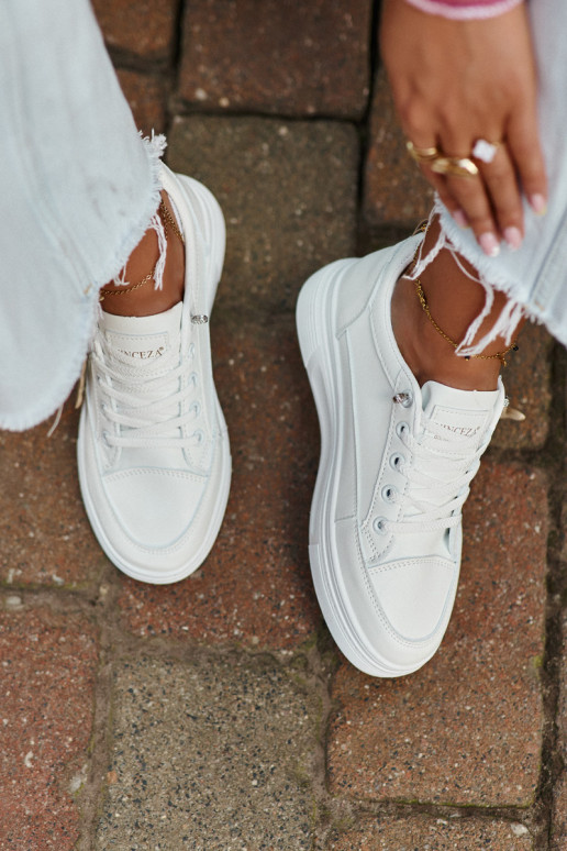 Laisvalaikio sportiniai bateliai su... Laisvalaikio sportiniai bateliai su...