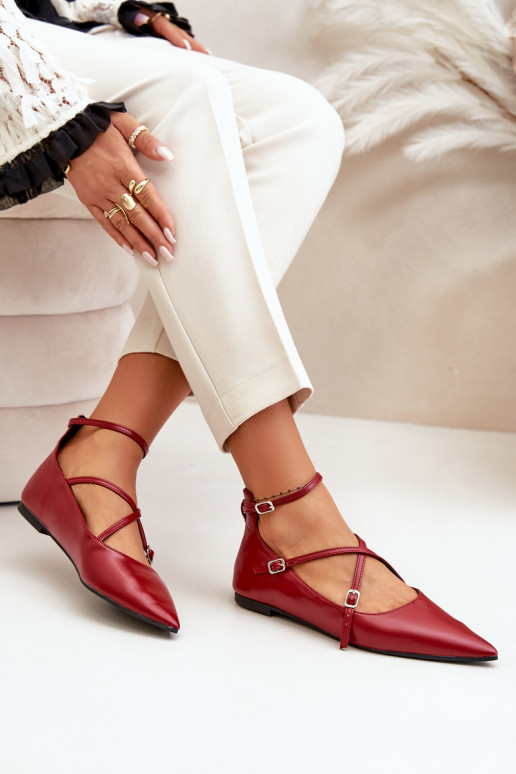 Ballerinas Feminin Z Noskami mit spitzen Ermöglichtsen I Przeplatającymi Się Paskami Burgund Violra