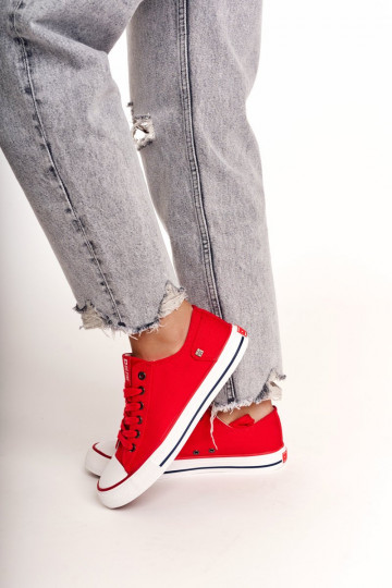 Klassisches Modell flache Schuhe Big Star DD274339 rote Farbe