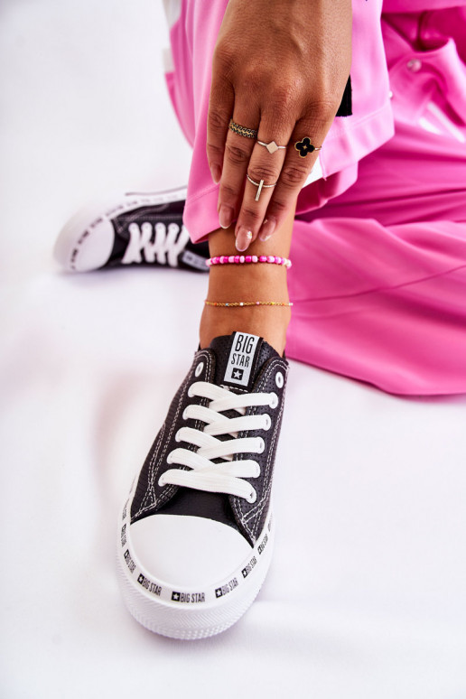 Damenschuhe Big Star mit durchbrochenen Elementen in der Farbe Schwarz FF274023