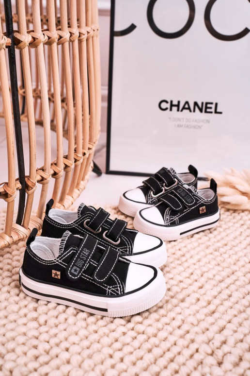 Kinder-Freizeitschuhe mit Klebeverschlüssen BIG STAR HH374200 schwarze Farbe Kinder-Freizeitschuhe mit Klebeverschlüssen BIG STAR HH374200 schwarze Farbe