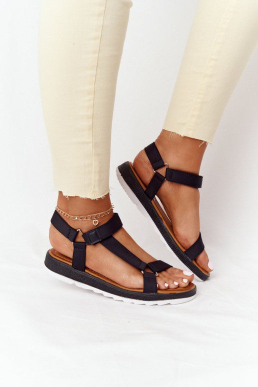 Damensandalen mit Gummisohlen in der Farbe Schwarz Stranger Damensandalen mit Gummisohlen in der Farbe Schwarz Stranger