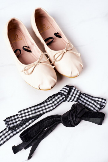 Ballerinas mit Bändern Lu Boo Nude 2