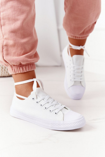 Klassisches Freizeitschuhmodell in weißer Farbe 2