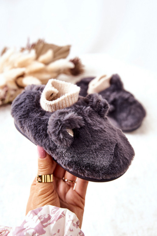 Beheizte Hausschuhe mit Überziehverschluss in der grauen Farbe Dessi Beheizte Hausschuhe mit Überziehverschluss in der grauen Farbe Dessi