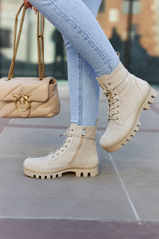 Stiefel aus Wildlederschuhen in der grauen Farbe Layden Stiefel aus Wildlederschuhen in der grauen Farbe Layden