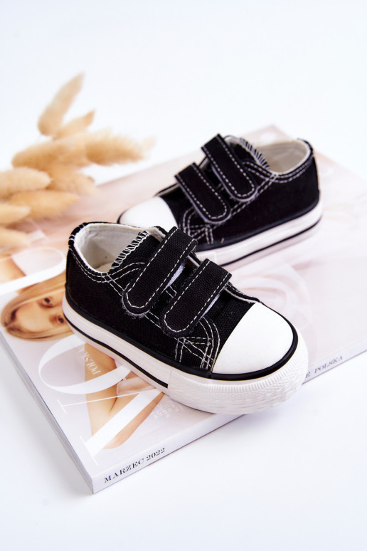 Kinder-Freizeitschuhe mit Klebeverschlüssen in schwarzem Bernie