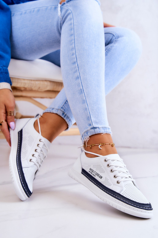 Sneakers aus Naturleder in der Farbe Weiß-Dunkelblau von Cloesa Sneakers aus Naturleder in der Farbe Weiß-Dunkelblau von Cloesa