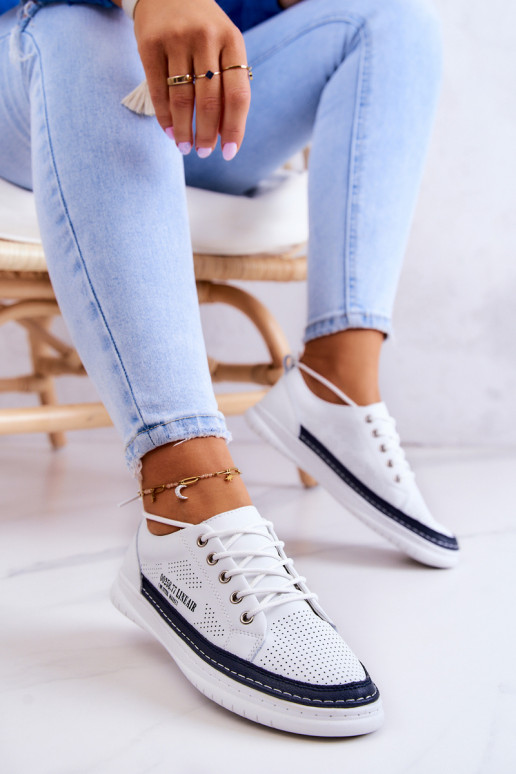 Sneakers aus Naturleder in der Farbe Weiß-Dunkelblau von Cloesa Sneakers aus Naturleder in der Farbe Weiß-Dunkelblau von Cloesa