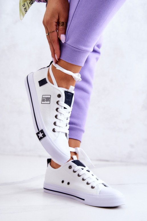 Klassisches Modell flache Schuhe Big Star JJ274255 weiße Farbe