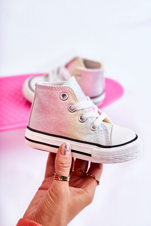 Weiße Sneakers mit Sohlen in verschiedenen Farben Blanka