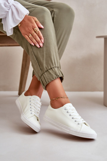 mit Riemen Klassisches Modell Freizeitschuhe in weißer Farbe Misima